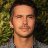 Oleg Aksonov Web Designer Userpic